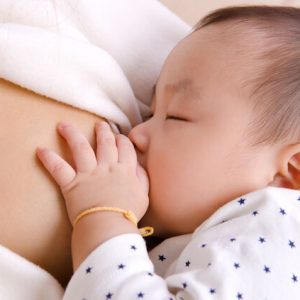 母乳パッドの人気商品10選 余ったときの再活用術もご紹介