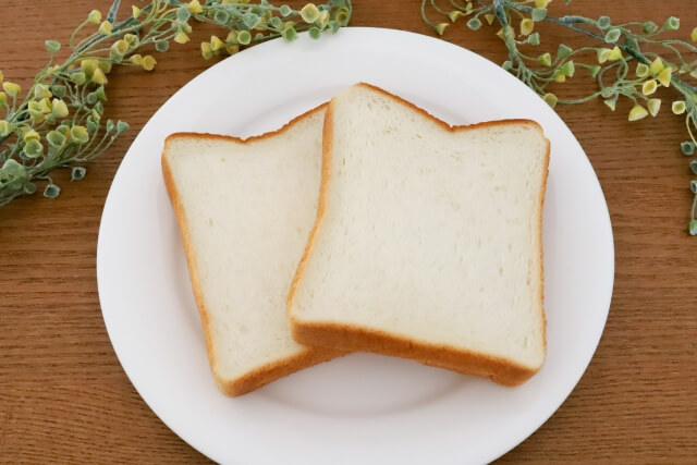 離乳食 パンがゆレシピ4選 パンの選び方 冷凍 保存方法