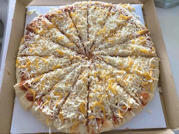 丸型ピザ5色チーズ16等分